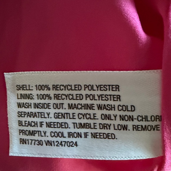 Kate Spade Fuchsia Sleeveless Blouse with Bow Details - Picture 11 of 11